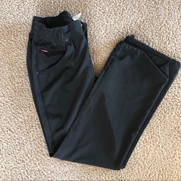 Scrub Set - Picture 2 of 4